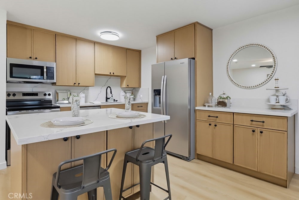 635 S Prospect AVE