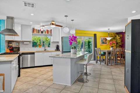 Photo of 51 Calle De Las Nubes, Palm Springs, CA 92264 (MLS # 219144011PS)