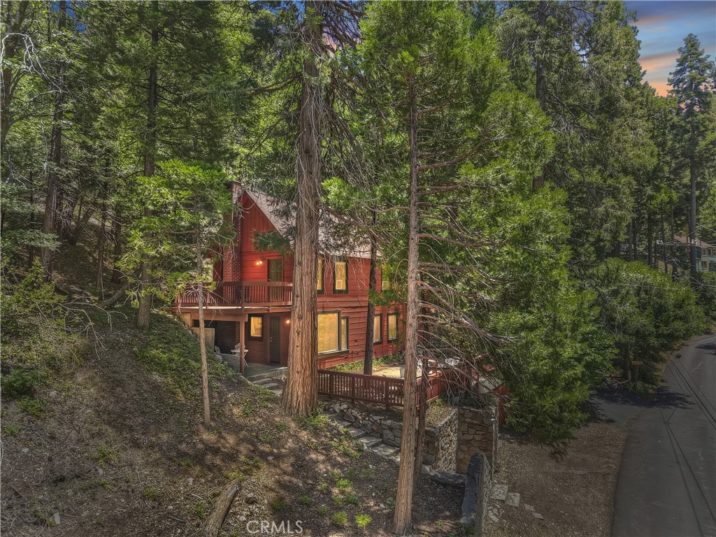 425 Blue Jay Canyon