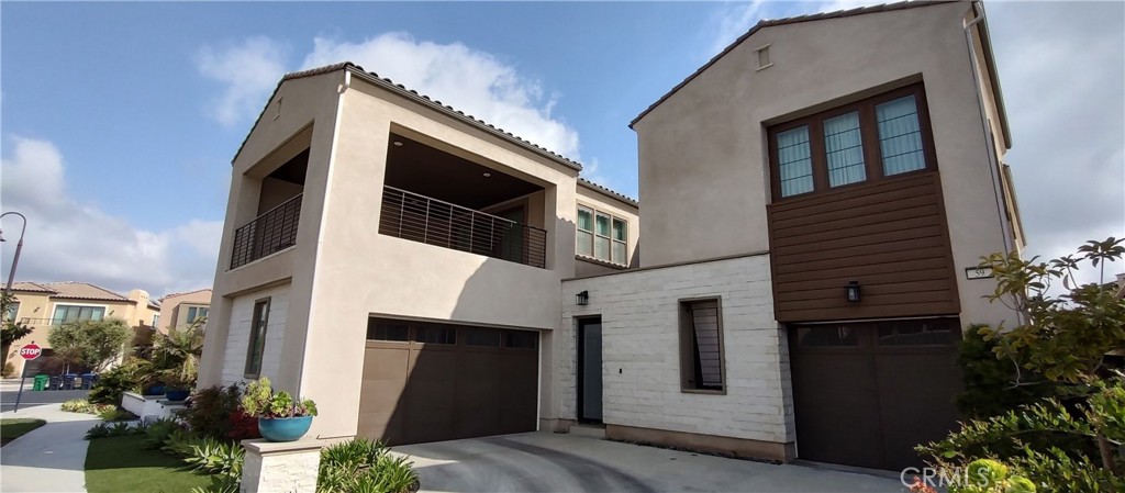 Altair - Residential Lease