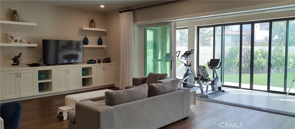 Altair - Residential Lease