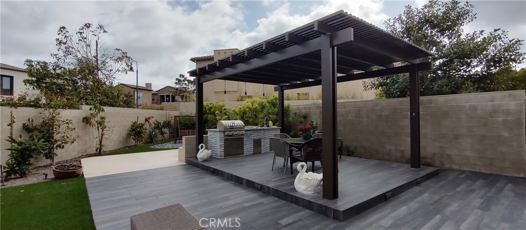 Altair - Residential Lease