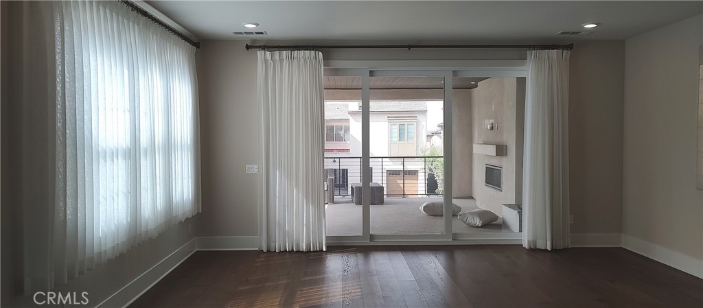 Altair - Residential Lease