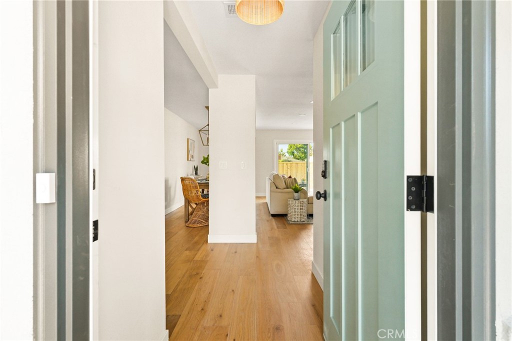 2139 W 169th Place