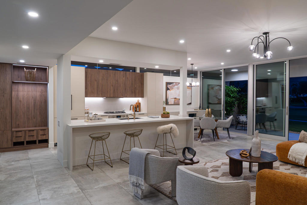 Seven Lakes C.C. - Residential