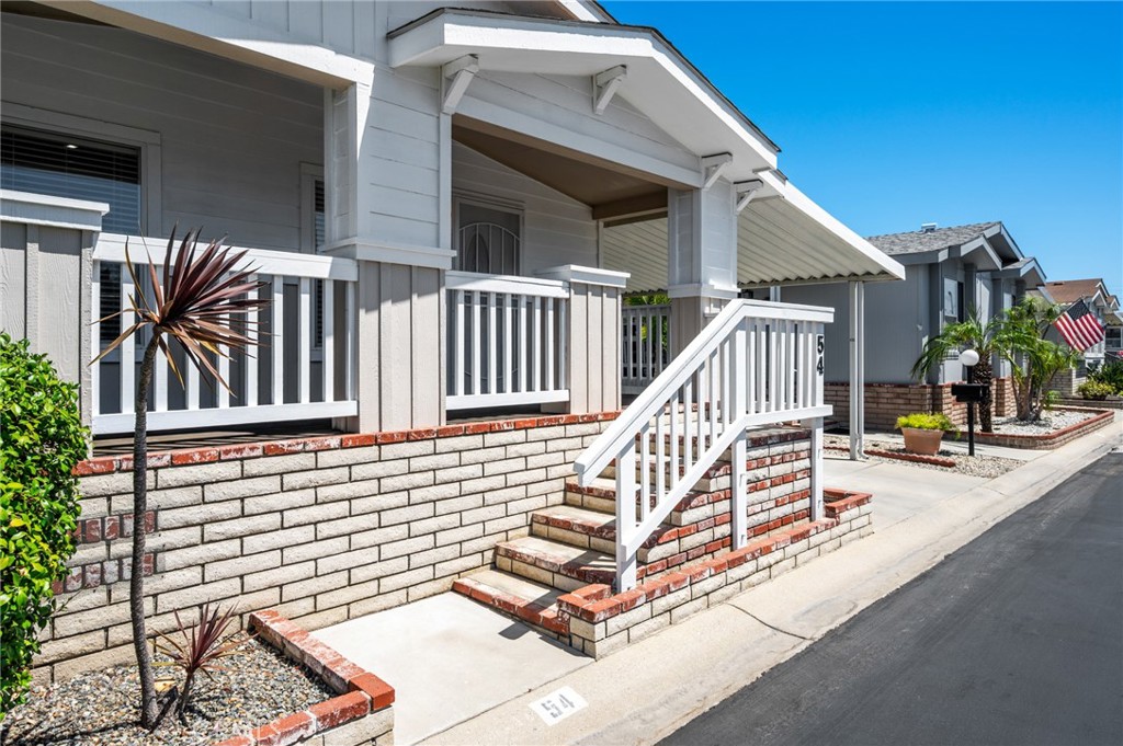1065 Lomita Boulevard 54