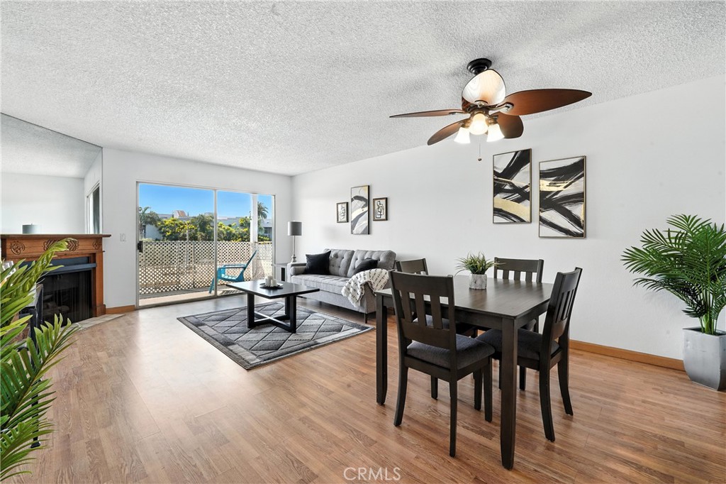 955 E 3rd Street 304