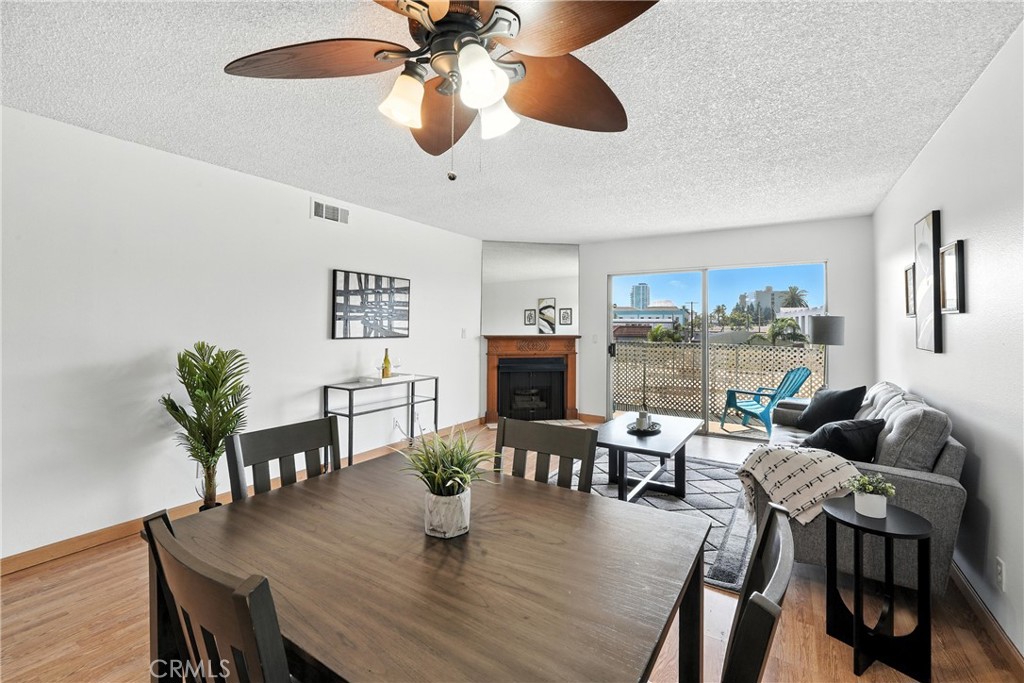 955 E 3rd Street 304