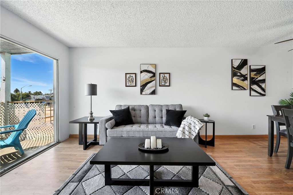 955 E 3rd Street 304