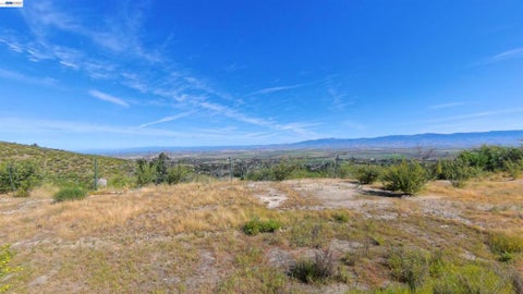 Photo of 210 Mesa Rd RD, Salinas, CA 93908 (MLS # 41146913)