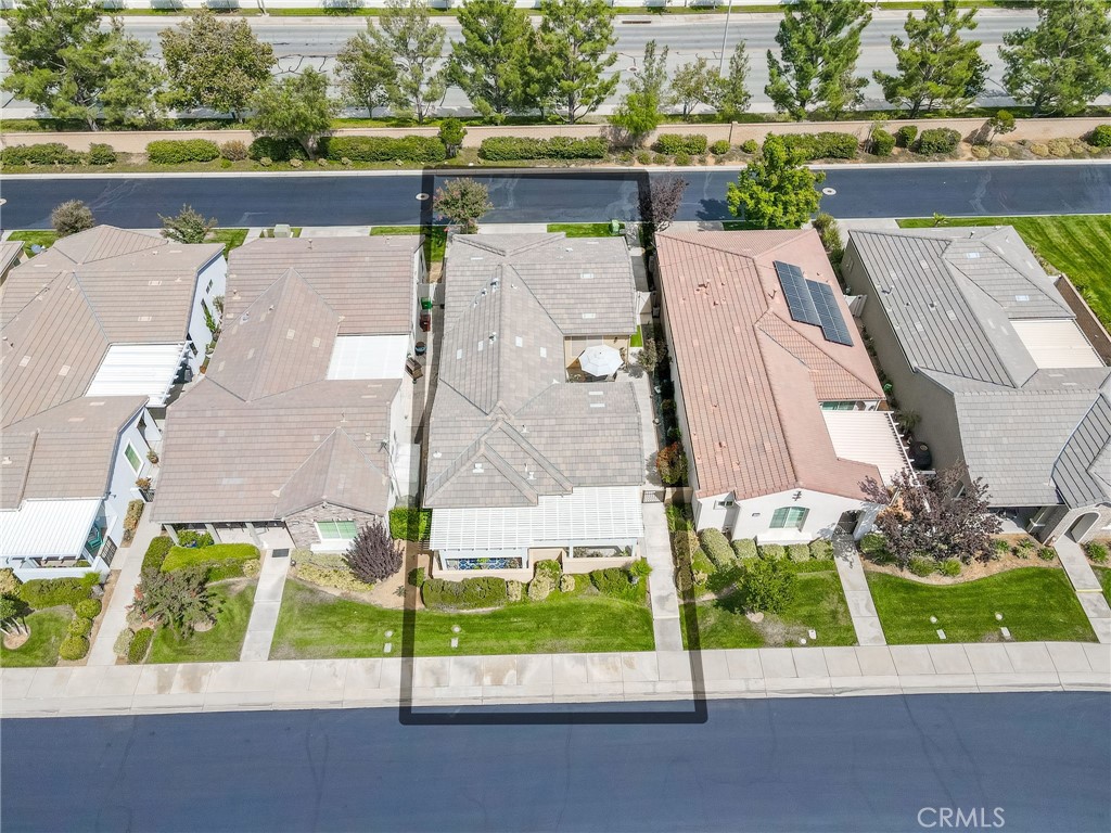 Four Seasons - Residential