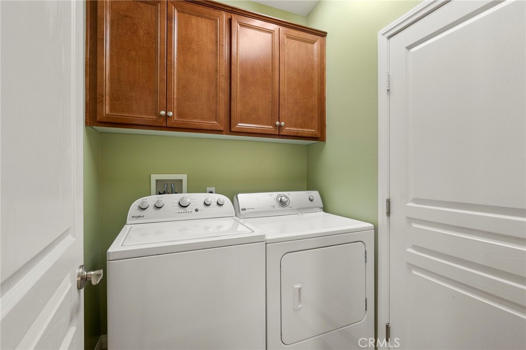 Four Seasons - Residential