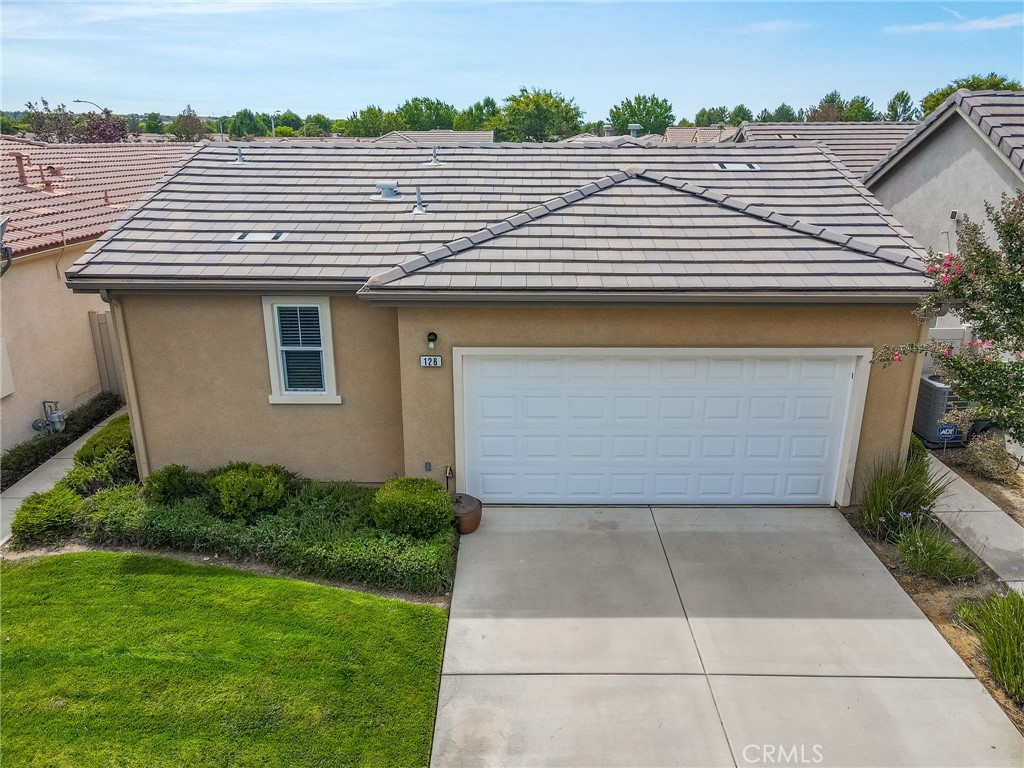 Four Seasons - Residential