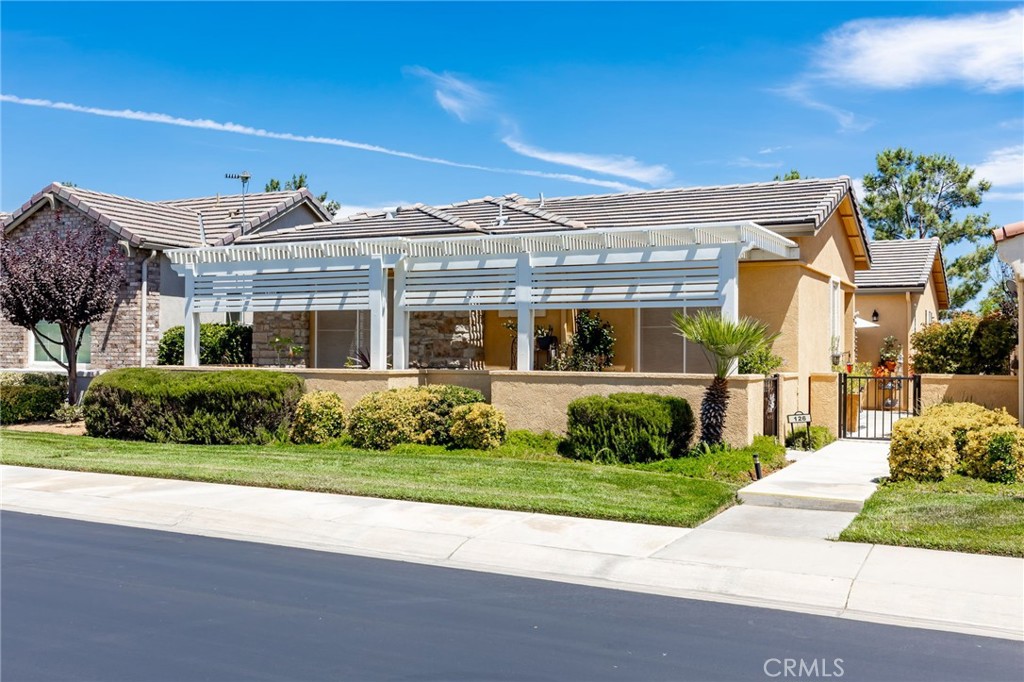 126 Thistle Creek