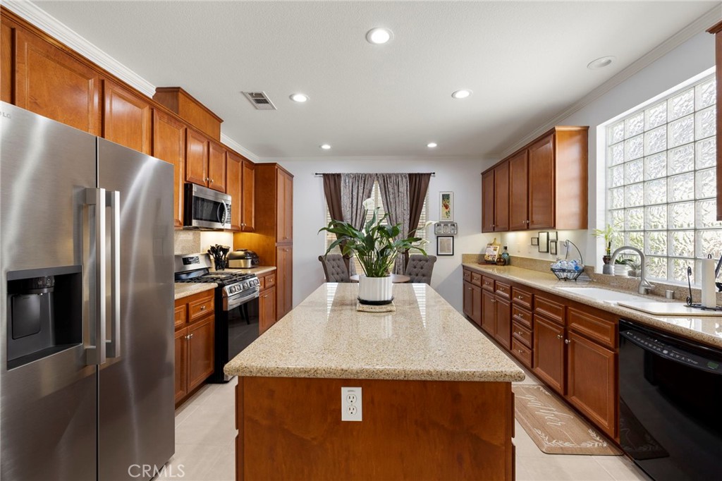 Four Seasons - Residential