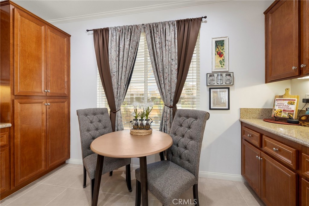 Four Seasons - Residential