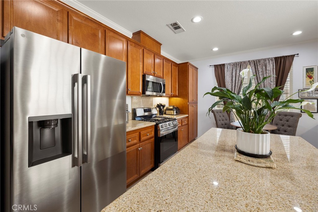 Four Seasons - Residential