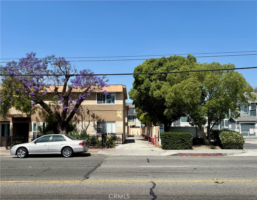 6471 Western Avenue