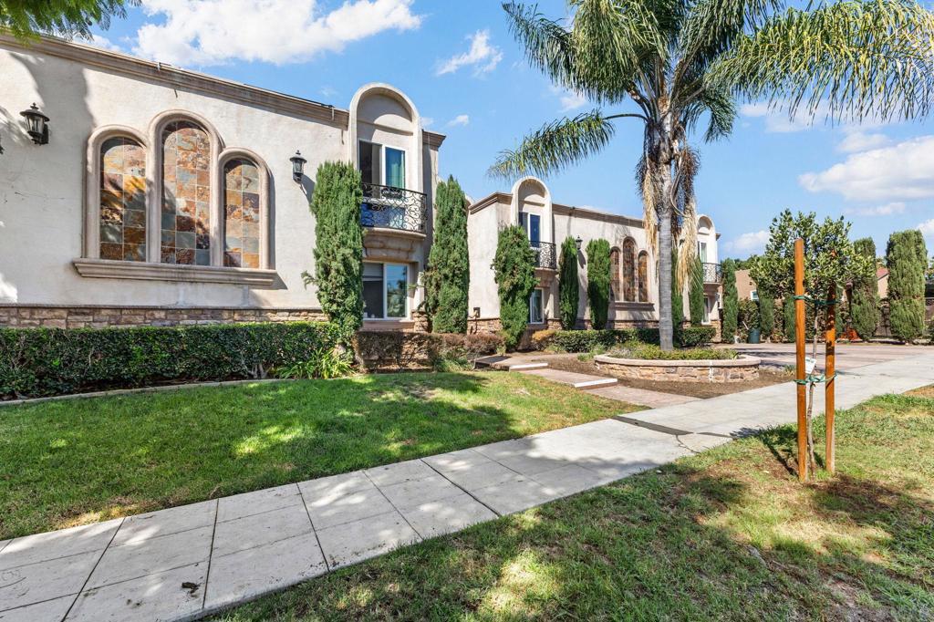 3562 Marlborough Ave 14