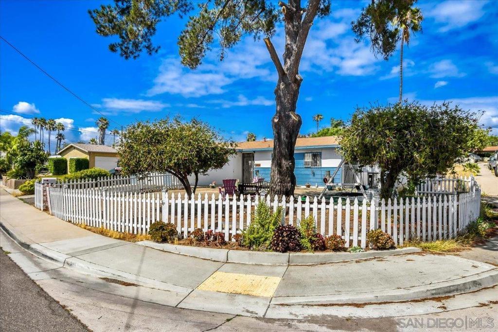 1429 Nolan Ave