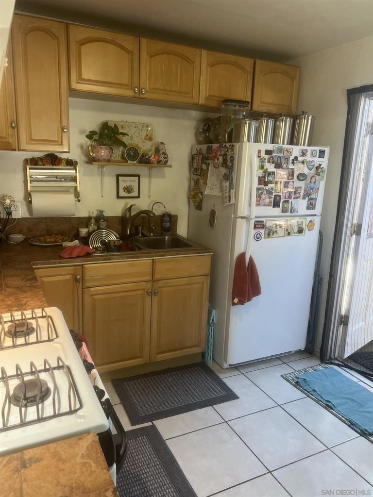 29-4327 CLMT MESA BLVD