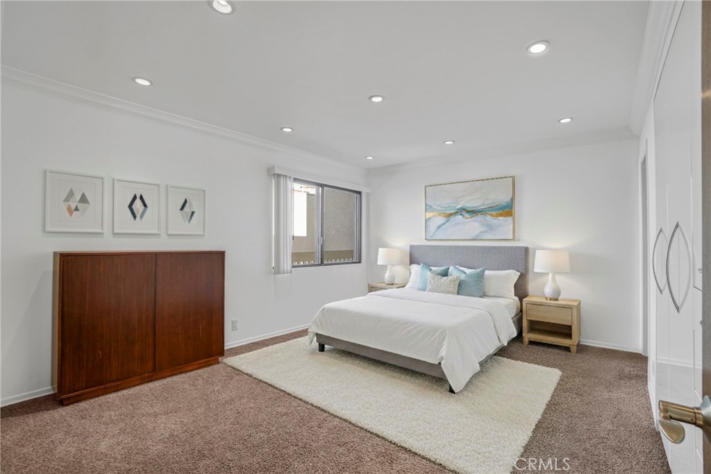 7301 Vista Del Mar A212