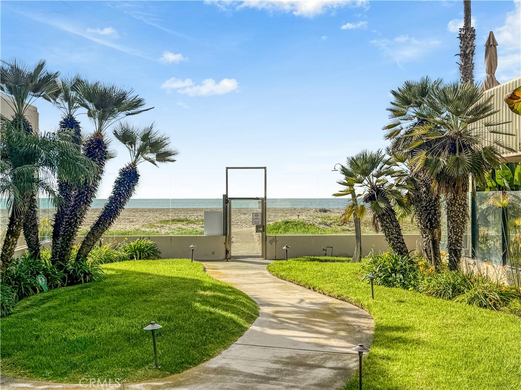 7301 Vista Del Mar A212