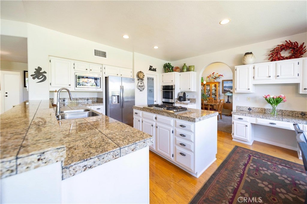 31660 Paseo Goleta