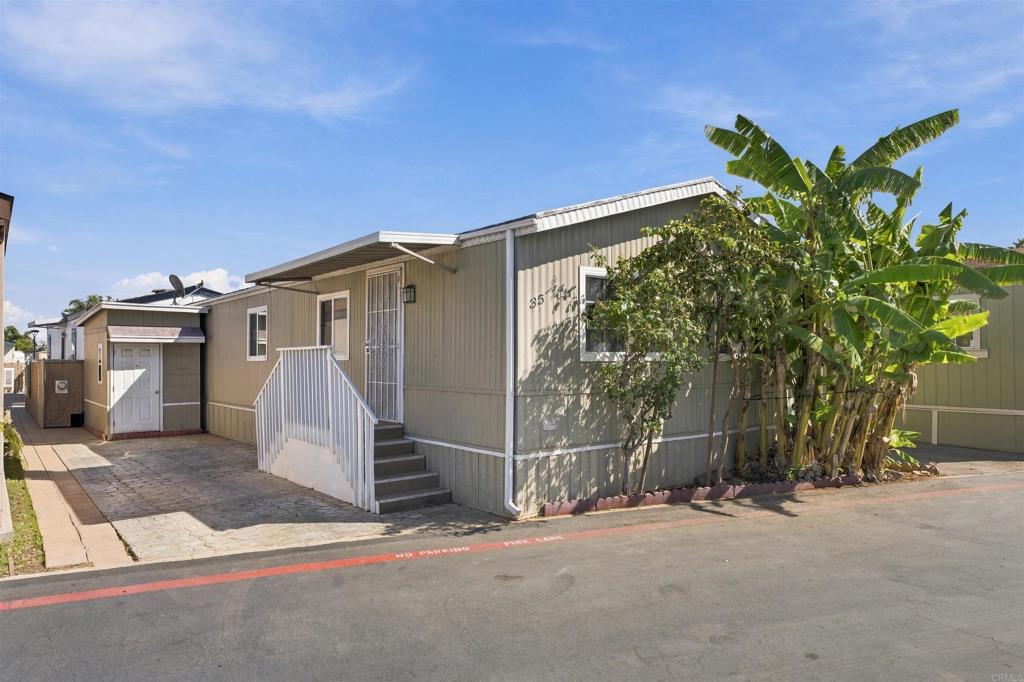 1600 Palm Ave 35