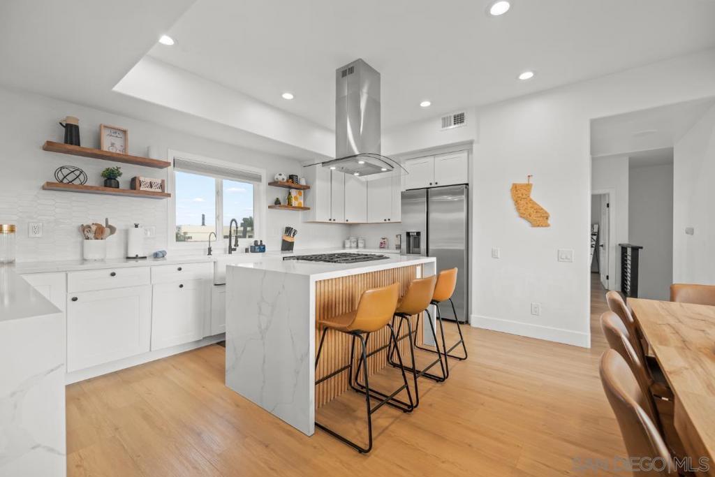 Mission Beach - Residential