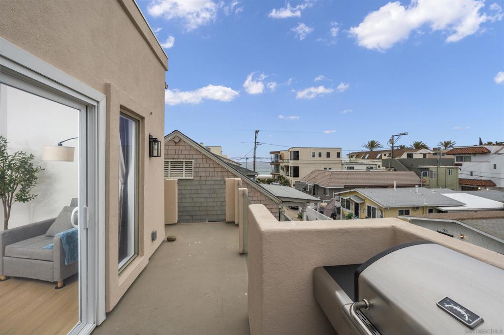 Mission Beach - Residential
