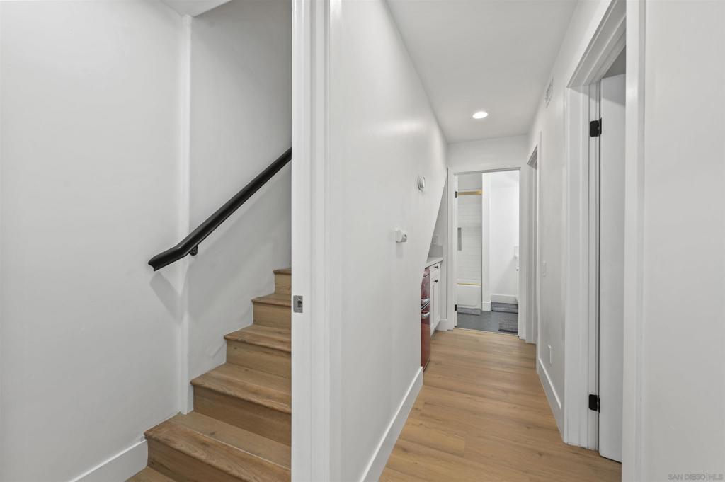 Mission Beach - Residential