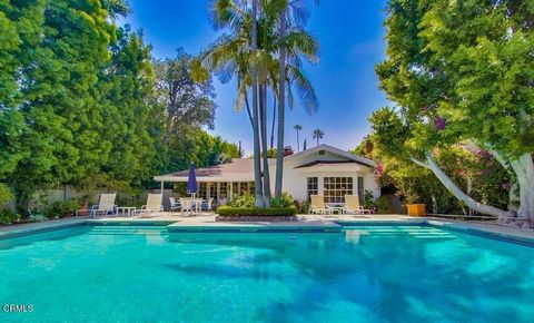 Photo of 4536 Collett Avenue, Los Angeles, CA 91436 (MLS # V1-36699)