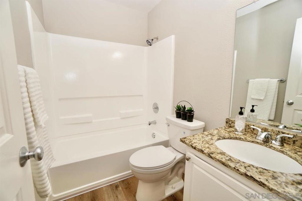 University City - Residential Lease