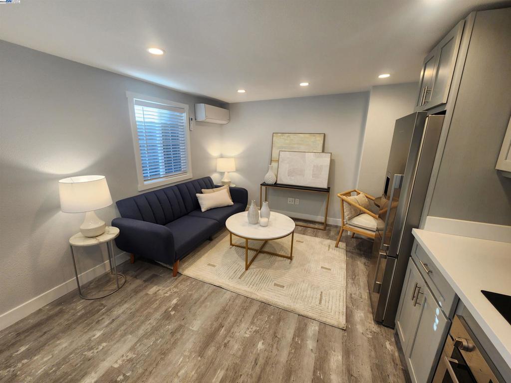 LIVERMORE - Residential Lease