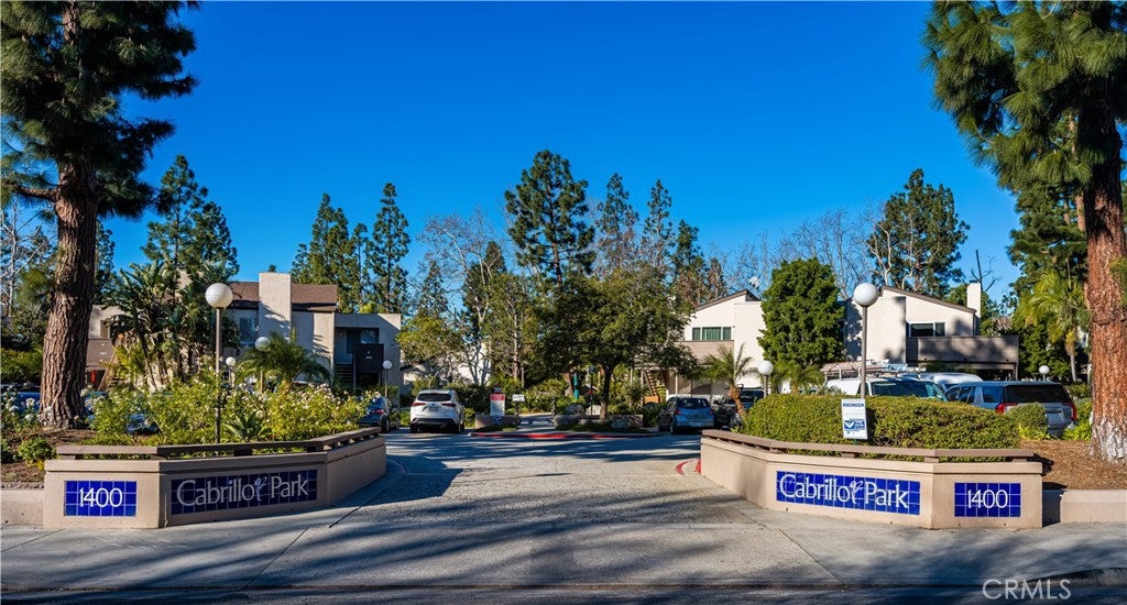1360 Cabrillo Park Drive