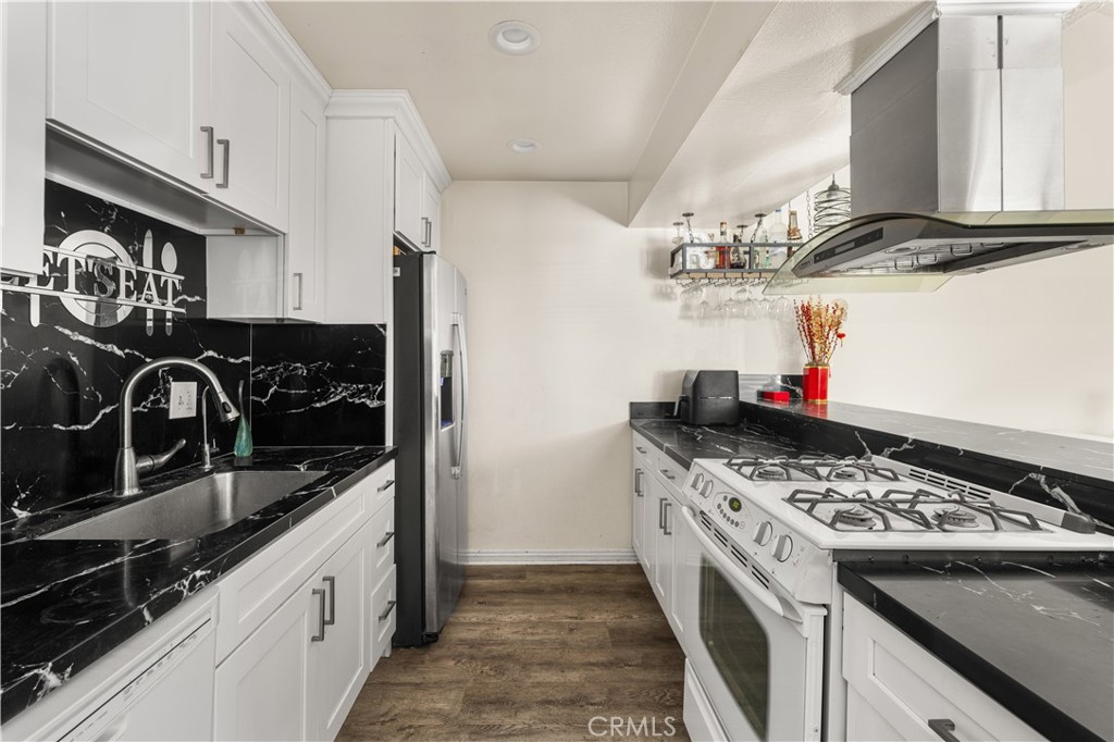 1360 Cabrillo Park Drive F