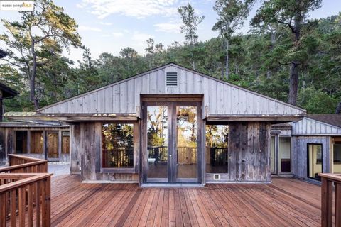 Photo of 73 Mount Devon Rd Rd, Carmel, CA 93923 (MLS # 41115312)