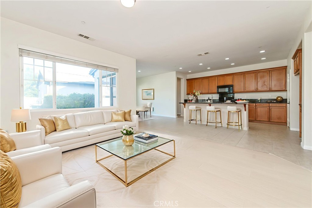 6558 Eucalyptus Avenue