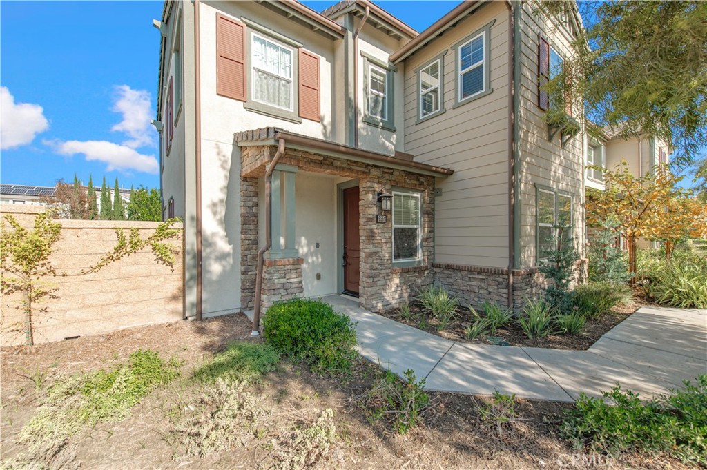 6558 Eucalyptus Avenue