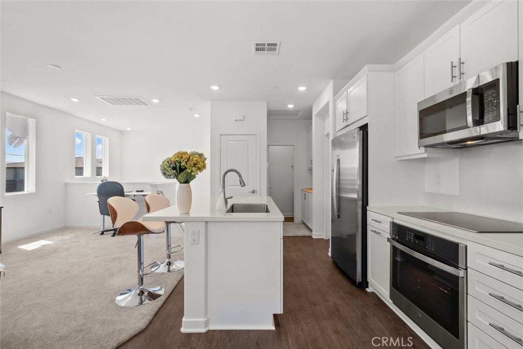 4276 S Montoya Paseo