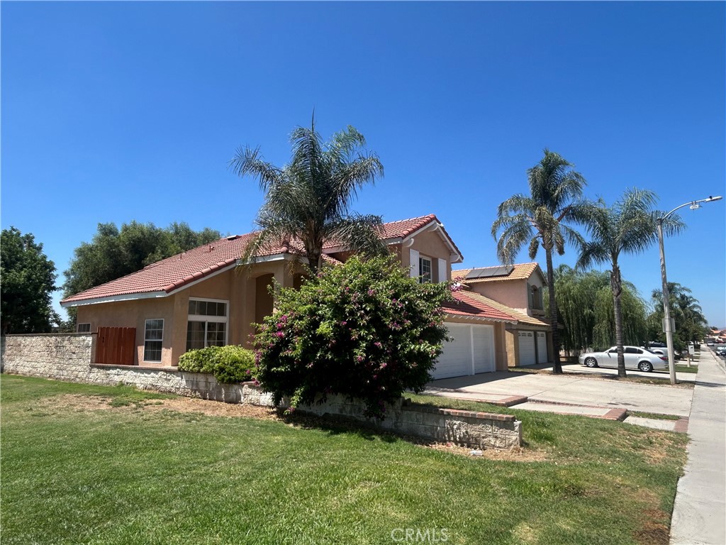 Located in the highly desirable Moreno Valley Ranch community, this stunning two-story home has been beautifully remodeled with modern upgrades and thoughtful design throughout. The open entryway welcomes you with abundant natural light, fresh interior paint, new luxury vinyl plank flooring, and stylish fixtures. A cozy fireplace anchors the family room, which opens to the backyard through sliding glass doors—perfect for entertaining or relaxing. The open-concept kitchen with new quartz countertops, brand-new stainless steel appliances, and ample cabinetry. Upstairs, you’ll find four spacious bedrooms and two fully remodeled bathrooms with contemporary finishes. As part of the Moreno Valley Ranch HOA, residents enjoy resort-style amenities including a sparkling pool and spa, fitness center, clubhouse, lake access, parks, BBQ areas, and scenic walking trails.