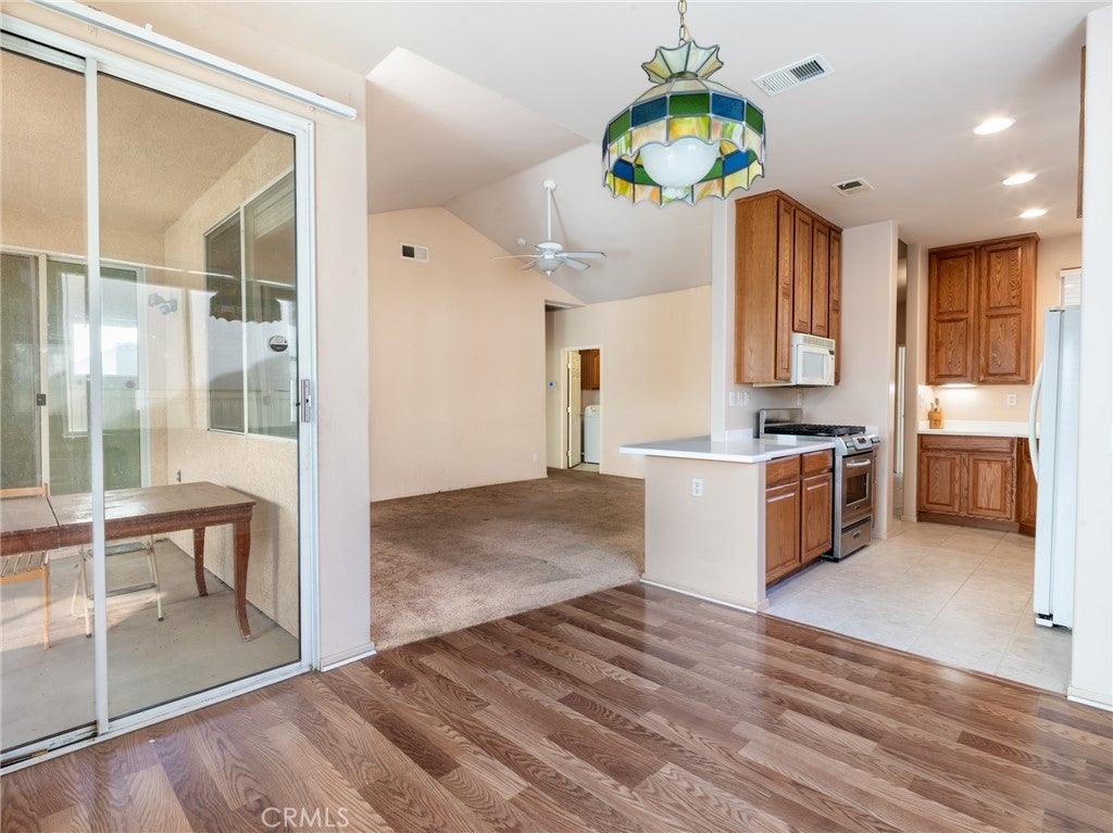 1746 Ametista Drive