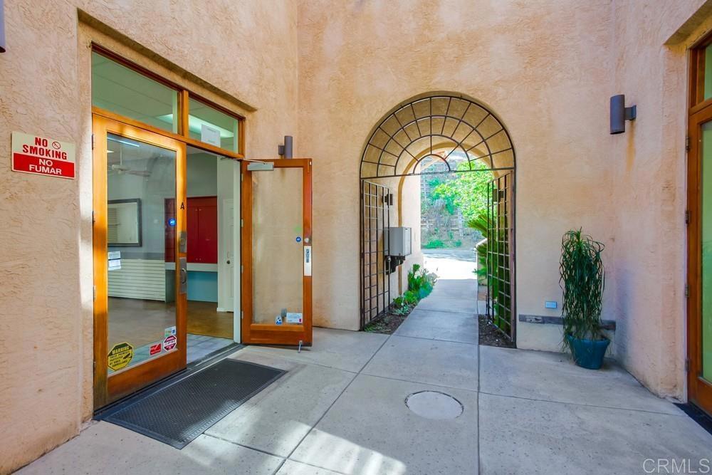 343 E Alvarado Street