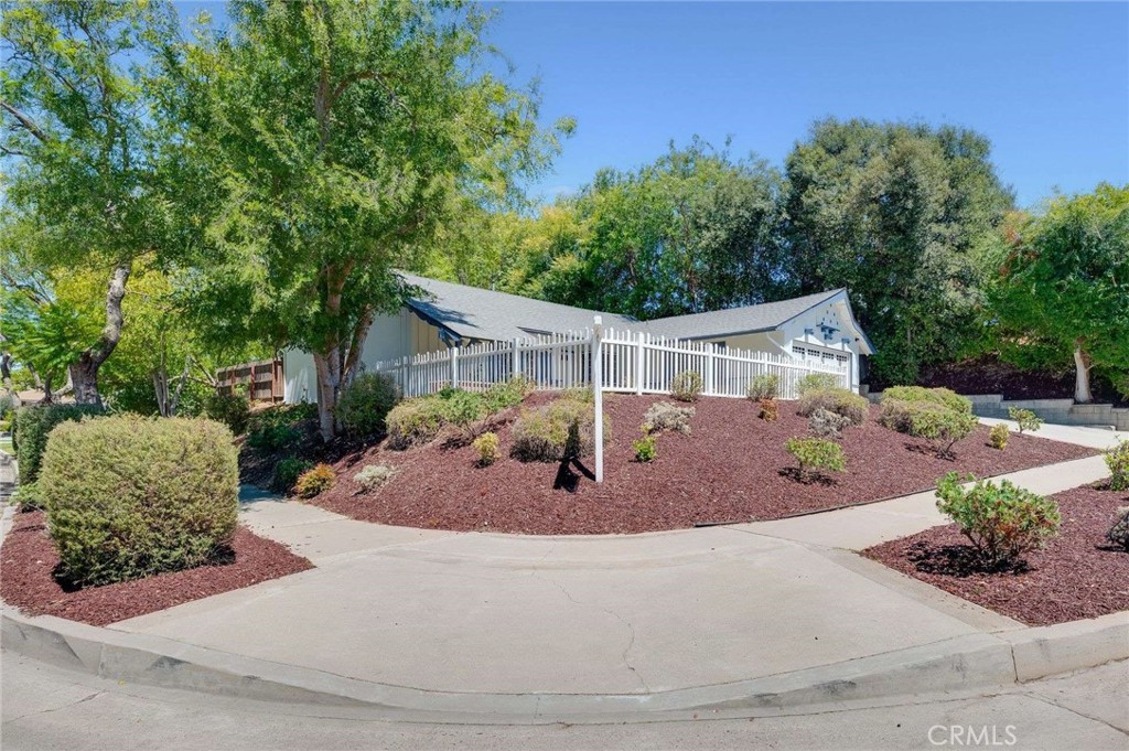 2601 Sherwood Avenue