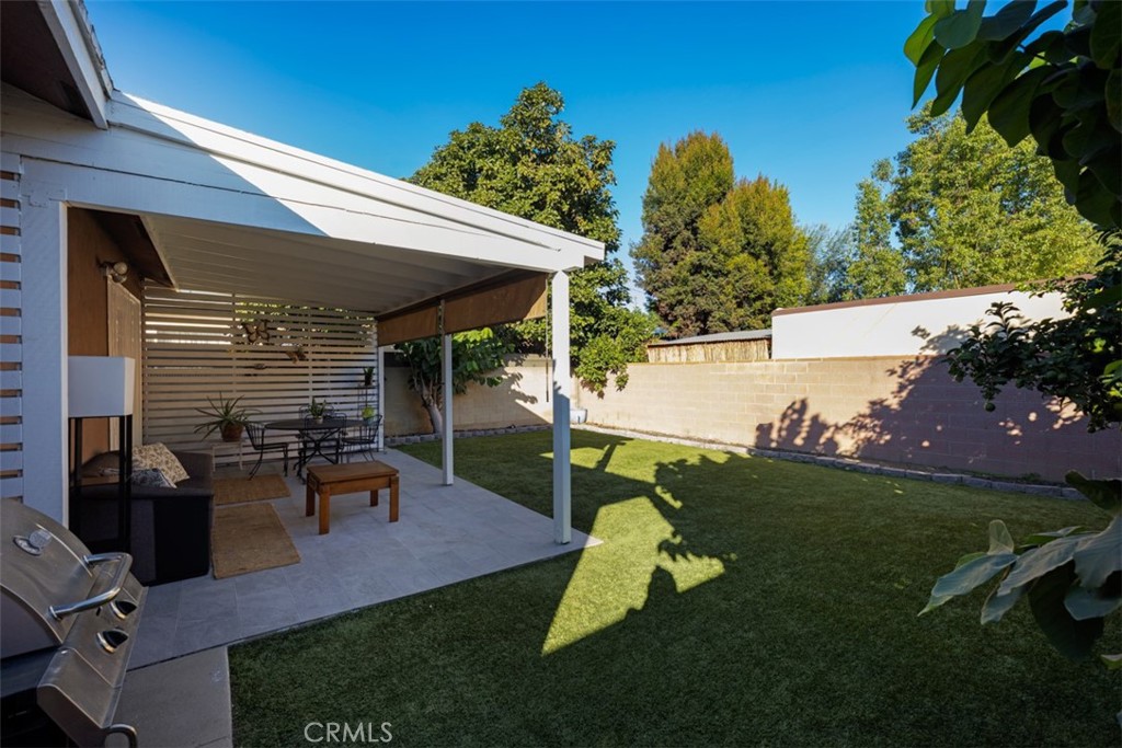 Wrigley Area (WR) - Residential