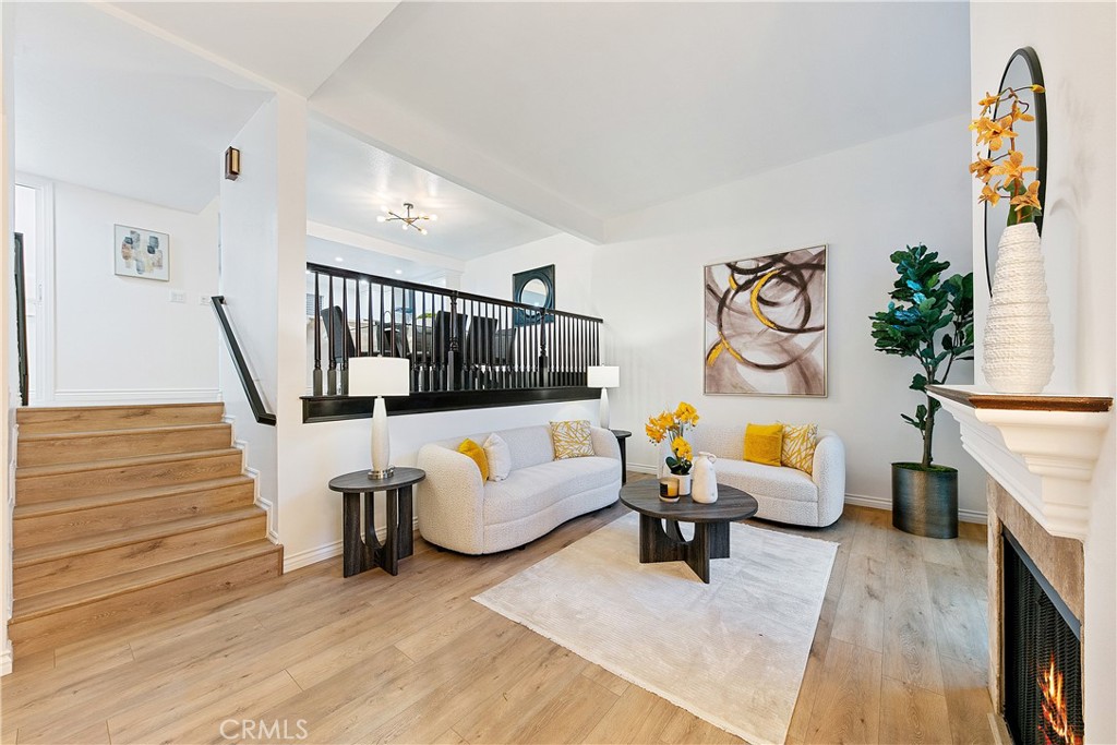 Oakcrest Townhomes (A) (814) - Residential