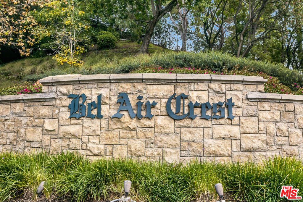 Photo of 11742 Ipswich Court, Los Angeles, CA 90077 (MLS # 25591479)