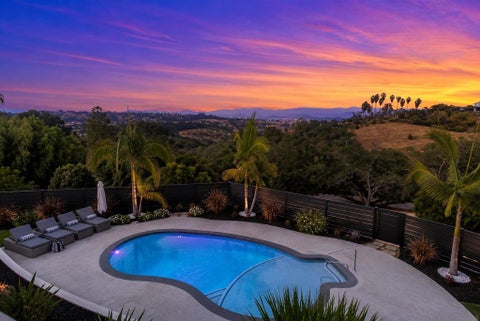Photo of 521 Rancho Camino, Fallbrook, CA 92028 (MLS # 260012630SD)