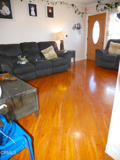 Tiny photo for 4912 Bradfield Place, Oxnard, CA 93033 (MLS # V1-38893)